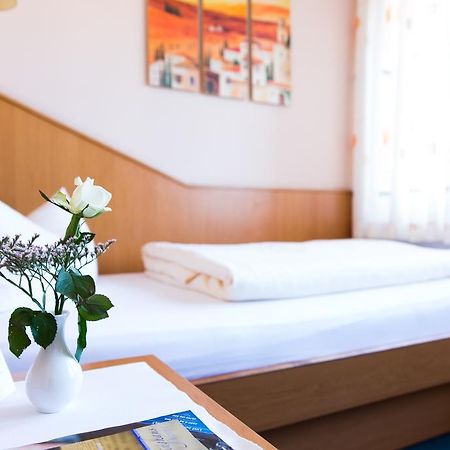 Stadthotel Kolpinghaus - Vier Ecken Werne エクステリア 写真